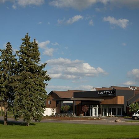 Hotel Courtyard By Marriott Lansing Exterior foto