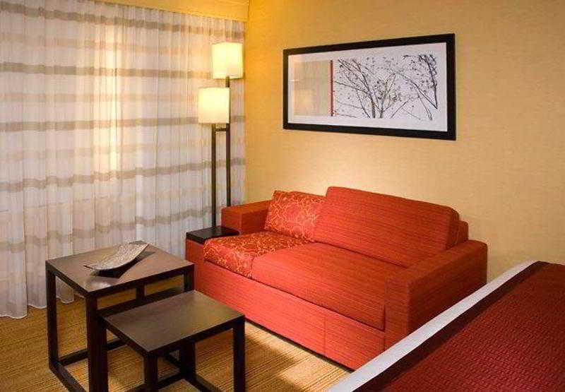 Hotel Courtyard By Marriott Lansing Zimmer foto