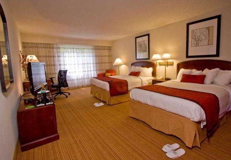 Hotel Courtyard By Marriott Lansing Zimmer foto