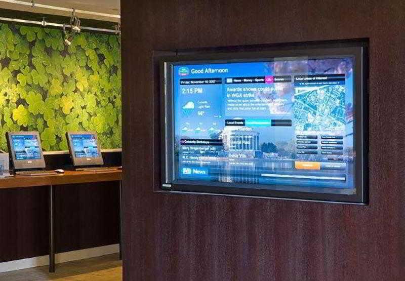 Hotel Courtyard By Marriott Lansing Interior foto